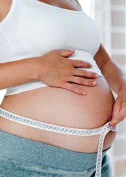 Kích cỡ bụng bầu không liên quan gì với kích thước em bé