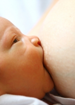 Những điều cần biết trước khi bắt đầu nuôi con bằng sữa mẹ (P.1)