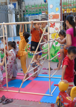 Tăng chiều cao cho trẻ bằng cách tập thể hình